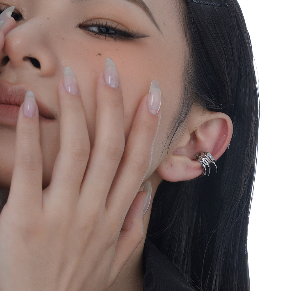 F.I.N.S 1 Phóng Đại Rộng S925  - đánh giá và giá Ear Cuff No Piercing