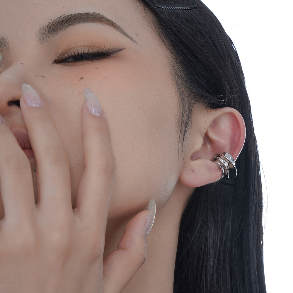 F.I.N.S 1 Phóng Đại Rộng S925  - đánh giá và giá Ear Cuff No Piercing