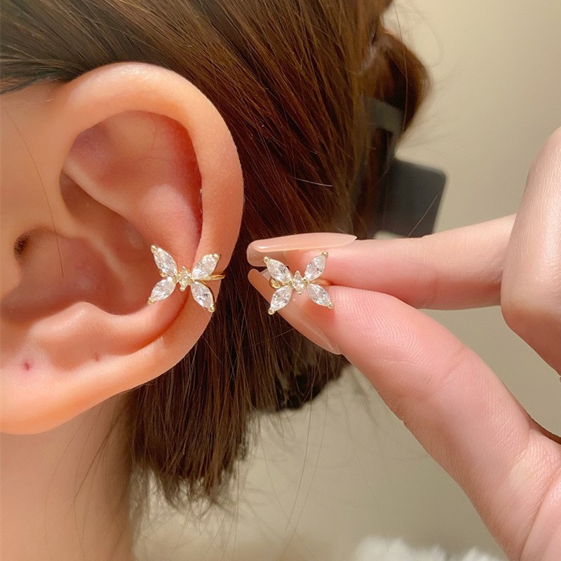 Korean Crystal Ear Clip Earrin - đánh giá và giá Ear Cuff No Piercing