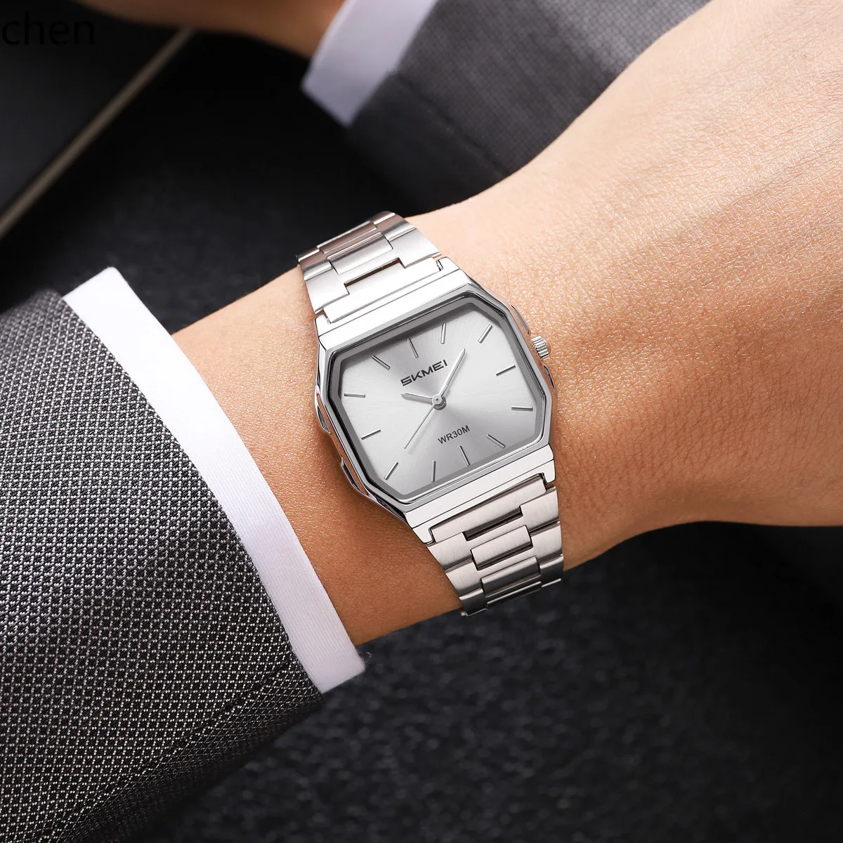 X-15  moment beauty classic re - đánh giá và giá Moments Watches & Jewelry Vaughan Mills